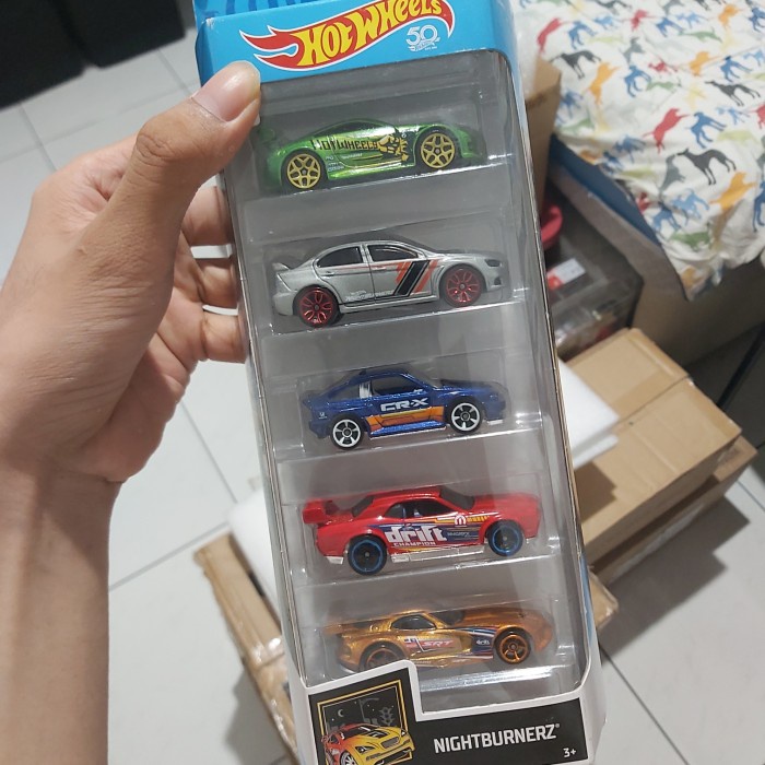 MUST HAVE HOT WHEELS NIGHTBURNERZ PACK NISSAN, LANCER TERLARIS