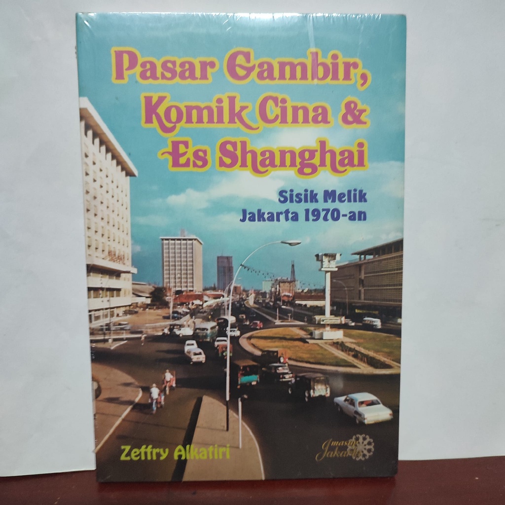 Pasar Gambir, Komik Cina & Es Shanghai