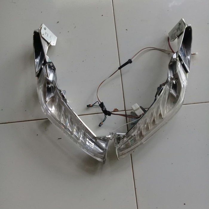{Bekas} pcb LED sein alis lampu allnew vario 125 150 2018 Berkualitas