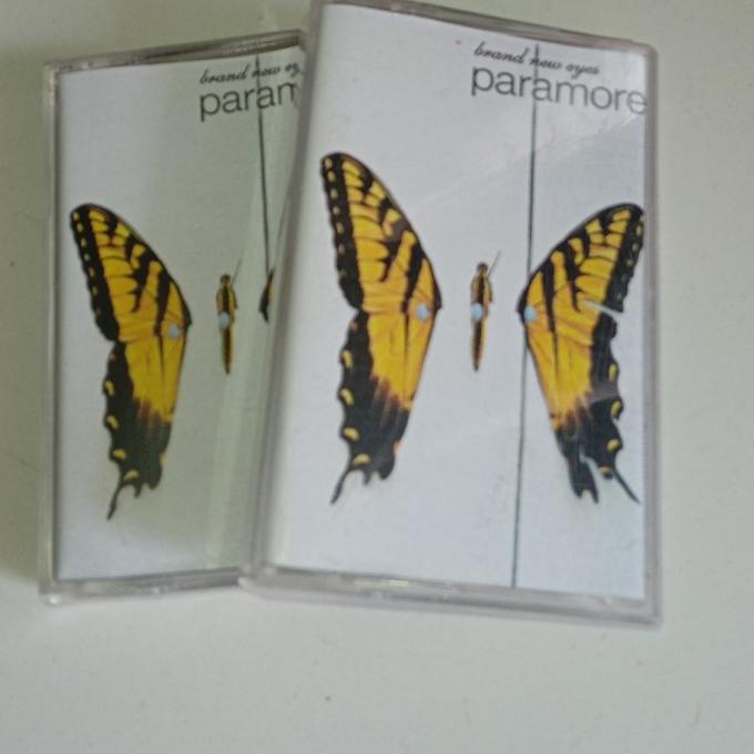 PARAMORE /BRAND NEW EYES KASET PITA