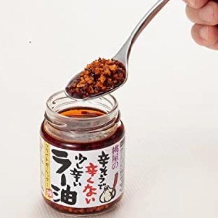 

Ready stock] Momoya taberu layu seasoned oil with red pepper and garlic 110gr/rayu