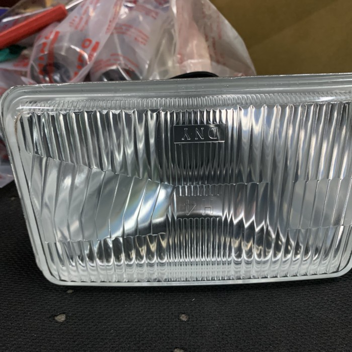 Sealed Beam Kotak H4 High Quality Kode Ah245