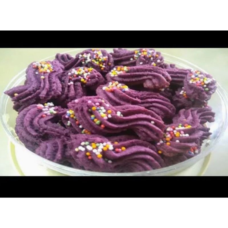 

kue kering Z.A warna ungu