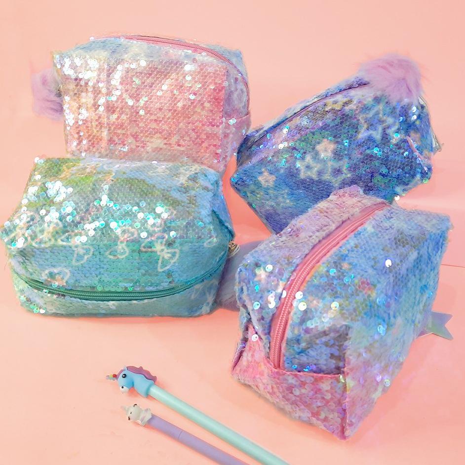 

Viral Scoop Tempat Pensil / Pencil Case Pencil Holo Sequin Manik/Pencil Case Pom Pom F9104