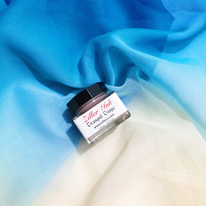 

Bestseller Ziller Calligraphy Ink / Tinta Kaligrafi In Tranquil Taupe