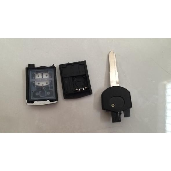 Casing Remote Kunci Lipat Mazda2