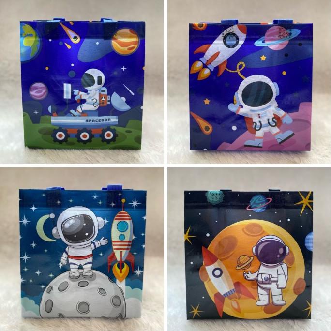 

\\\\\] Goodie Bag / Tas Kantong Snack Ulang Tahun Hampers Anak Aneka Gambar K