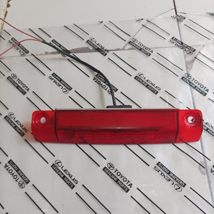 Lampu Spoiler Avanza Xenia 2012 -2014 Agya Ayla Kode My 026