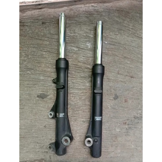 shockbreaker depan beat fi injeksi beat new beat street ori copotan garansi sparepart