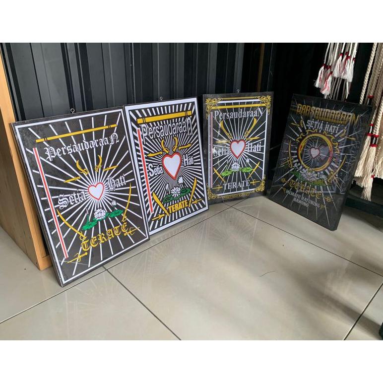 FIGURA PSHT / HIASAN DINDING PSHT / PAJANGAN DINDING PSHT / LUKISAN PSHT/ GAMBAR PSHT