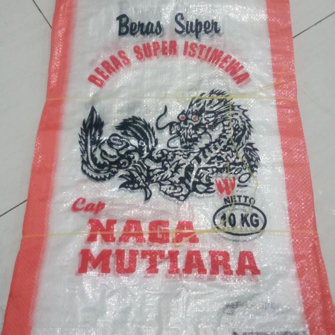 

\\\\\] Karung beras 10 kg cap naga mutiara
