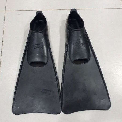 (0_0) Kaki Katak Pantas Swim Black / Fins Diving Hitam ("_")