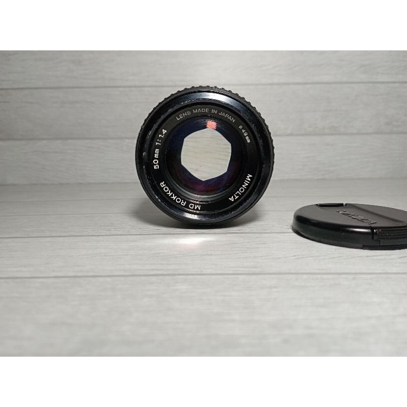 Lensa Vintage minolta MD Rokkor 50mm f 1.4  No jamur Bonus adapter