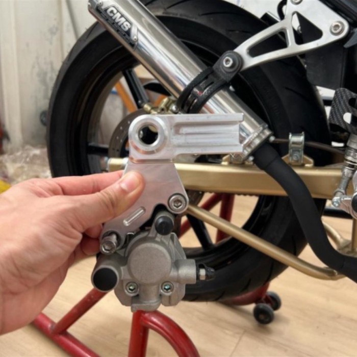 New Kaliper Belakang Klx Pnp Ninja Rr 150 Old New Kode Ma154