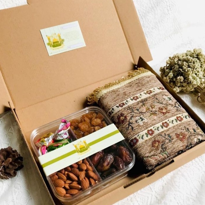 

QDQS0803 TERBARU Hampers premium oleh-oleh haji dan umroh by BANGGA PROJECT snack box paket oleh oleh haji umrah premium kenang-kenangan souvenir haji arab saudi murah berkualitas