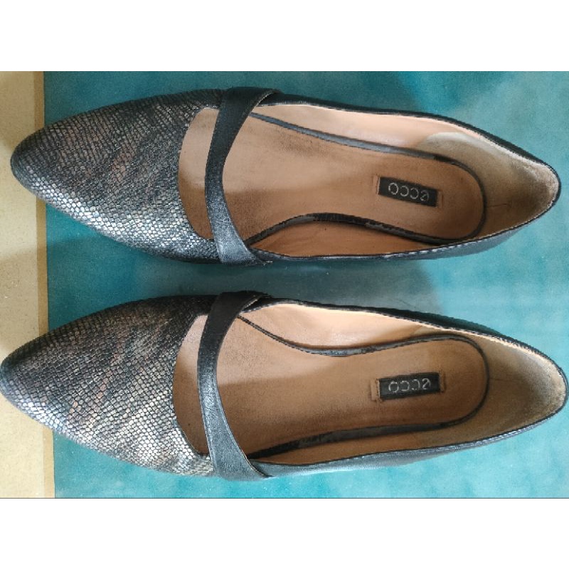 Sepatu Kulit Flat Shoes Ecco size 39