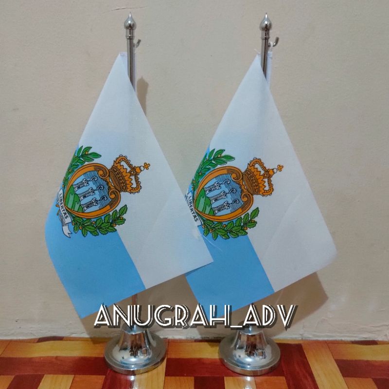 

tiang stainless bendera meja SAN MARINO
