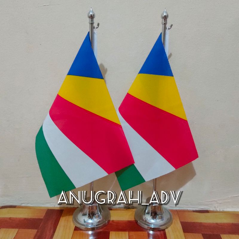 

tiang stainless bendera meja SEYCHELLES