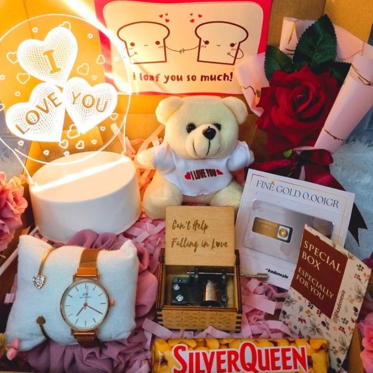 

MCJS1158 COD Hampers Cewek / Kotak Musik / Kado Pacar / Hadiah Cewek