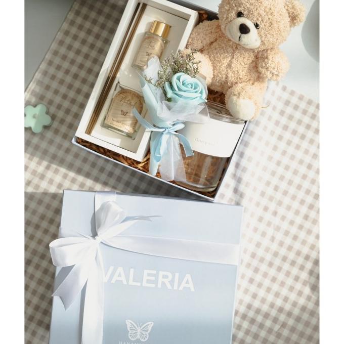 

Naju - Hampers Birthday/Giftbox/Parcel/Kado Cassyon