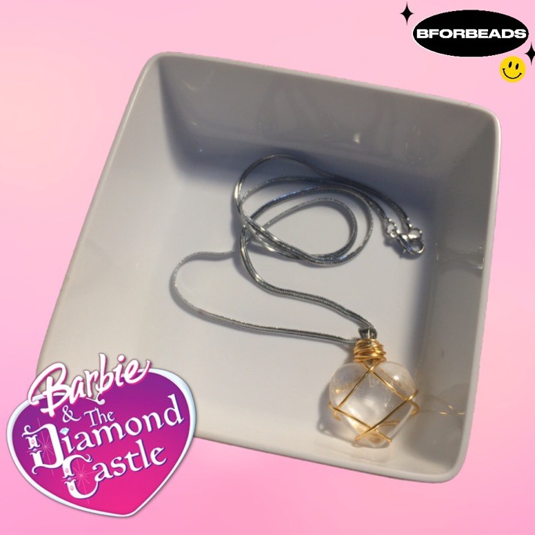 laris manis.. [ready stock] barbie the diamond castle inspired necklace