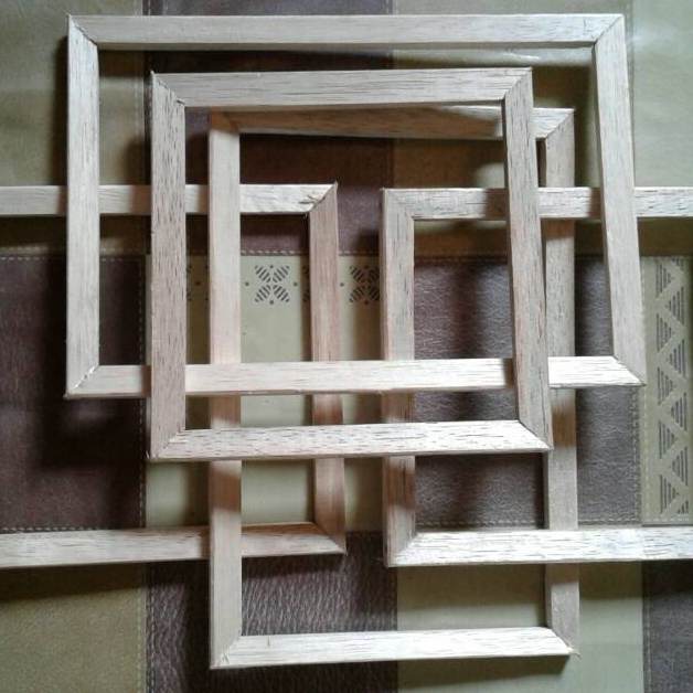 

5.5 BRANDS FESTIVAL Kayu spanram/frame rangka lukisan ukuran 40x50 cm