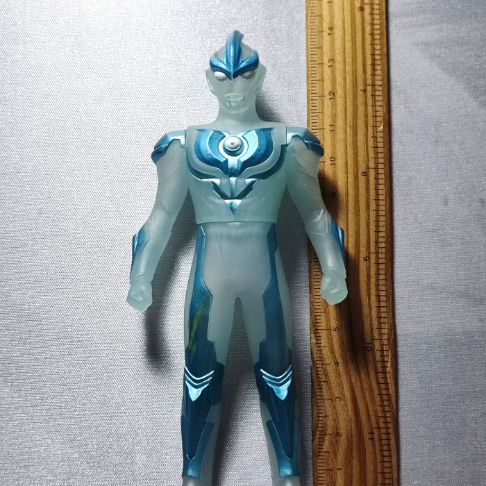 uhs ultraman ginga action figure clear spark doll 14 cm bandai ori jatimulyan.seller