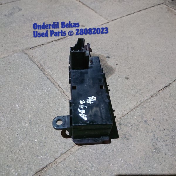 Jam Toyota Corolla Twincam Ae92 Litback