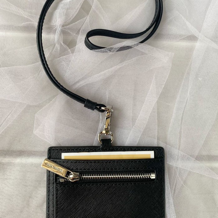 

✨Sale Michael Kors Lanyard Black Terbaru