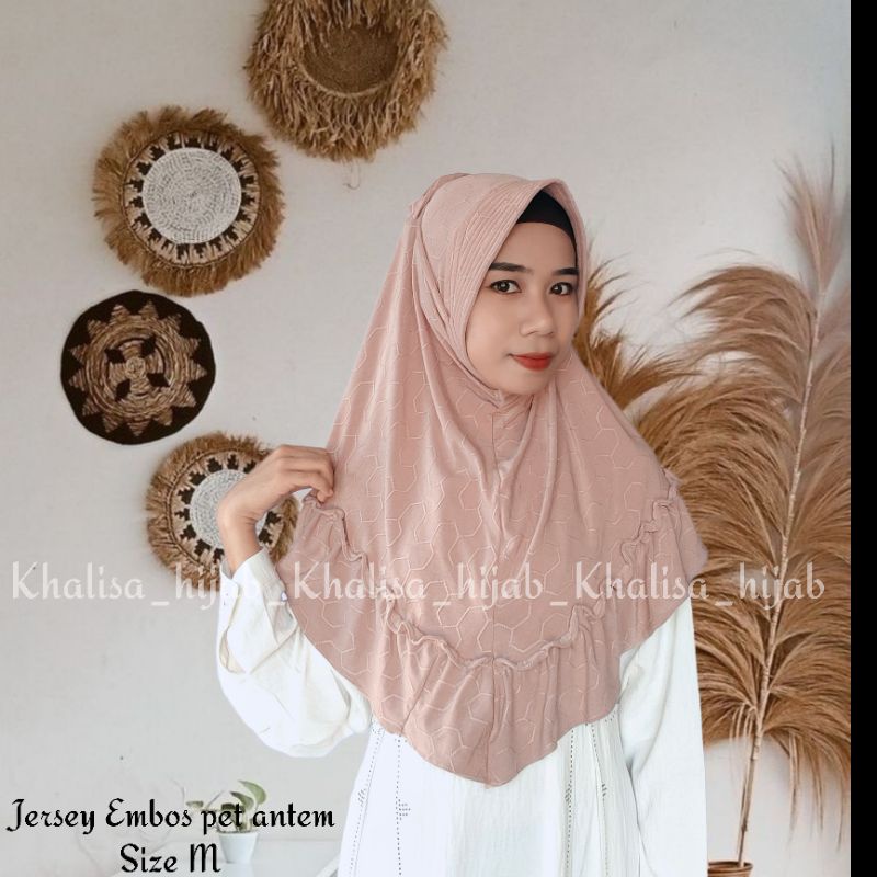 Bergo instan jersey embos/ jilbab embos Khalisa Hijab