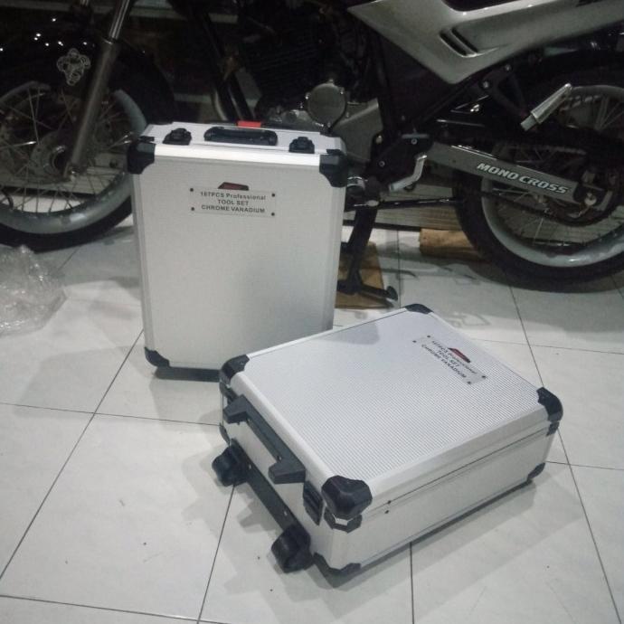 tool kit 187 pcs koper