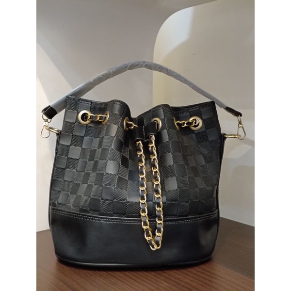 TAS SERUT/TAS BUCKET FASHION WANITA KEKINIAN