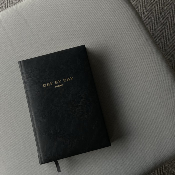 

DAY BY DAY JOURNAL