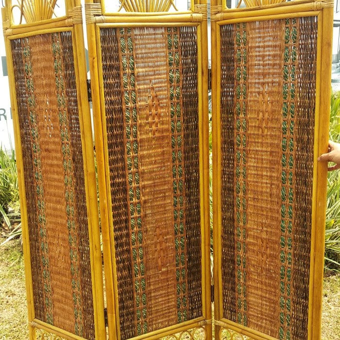 Promo Penyekat Ruangan Sholat Tamu Makan Bahan Rotan