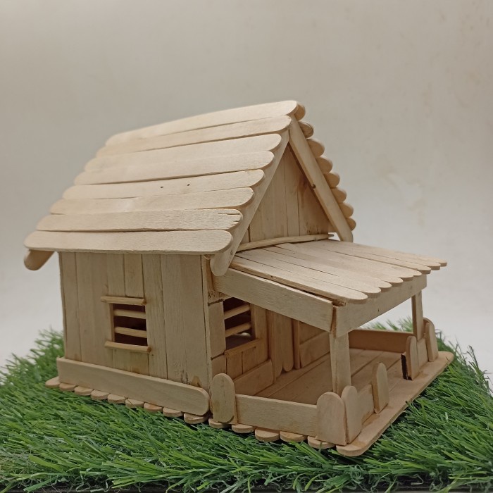 MINIATUR RUMAH ADAT BETAWI STIK ES KRIM