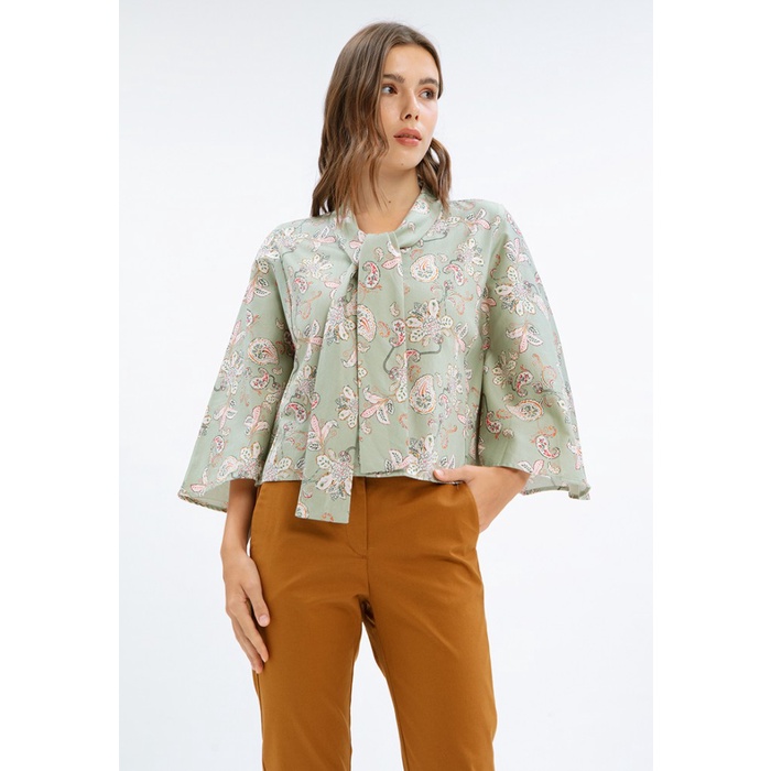 Minimal Mariko Outer Green Sage