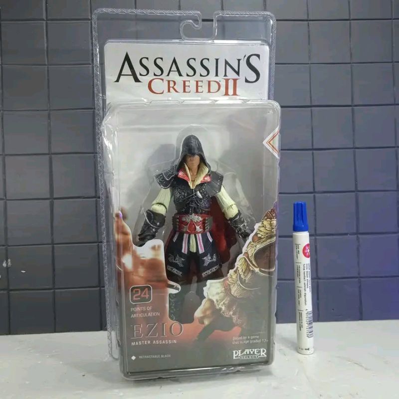 Action figureAssassins creed neca ezio master assassin player selectTinggi sekitar 7 inch
Artikulasi