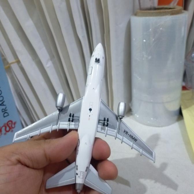 Dragonair Lockheed L-1011 Tristar Vr-Hmw Jc Wings 1:400