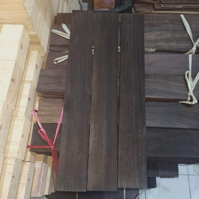 Kayu Bahan Fretboard Gitar/Bass Rosewood - Ebony (guitar Wood part)