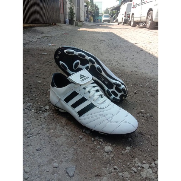 sepatu sepak bola sol kdh24 kulit sapi