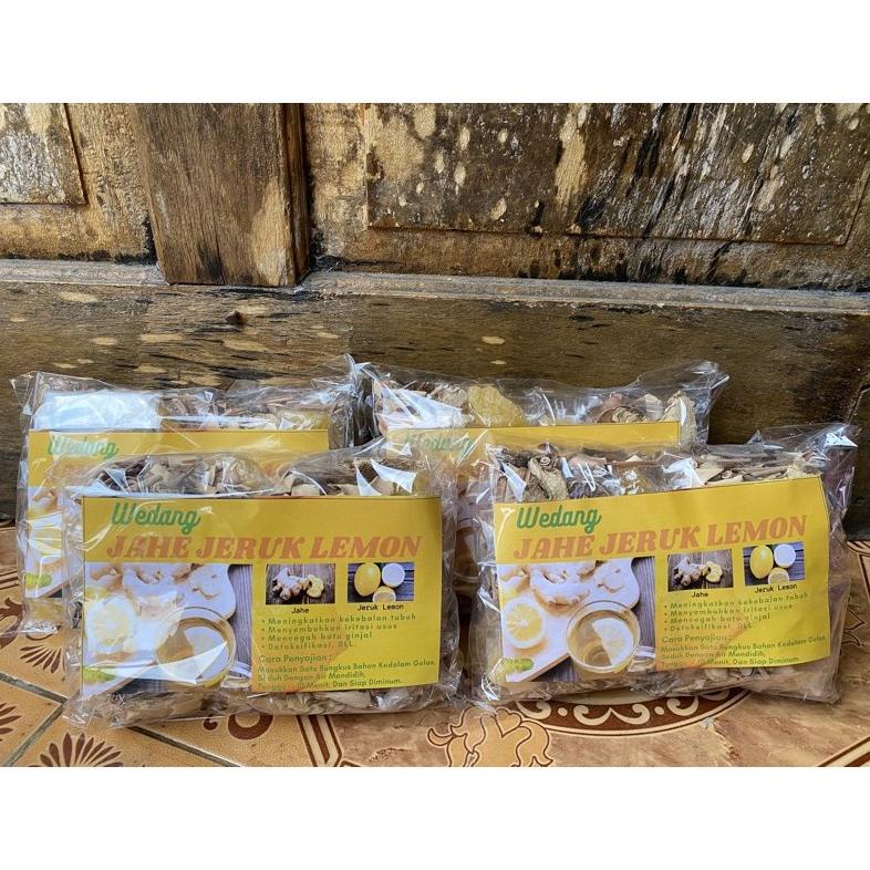 

Terjangkau WEDANG JAHE JERUK LEMON + GULA BATU ISI 10pcs !