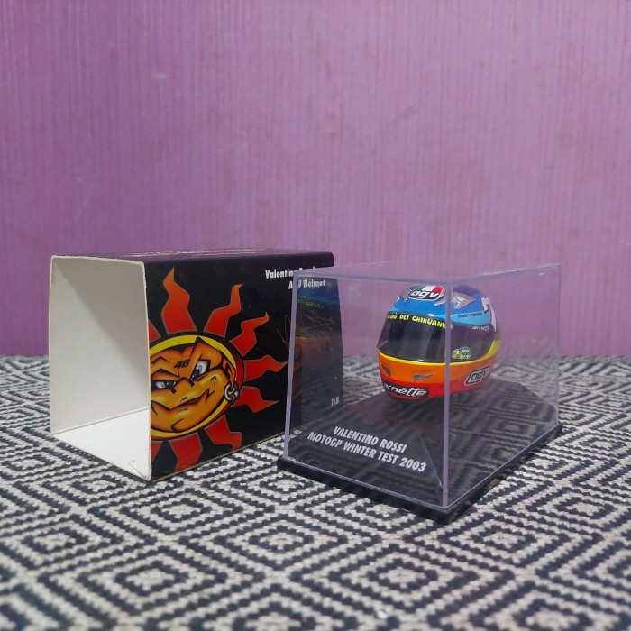 ✨New Minichamps 1:8 Helmet Valentino Rossi Winter Test 2003 Berkualitas