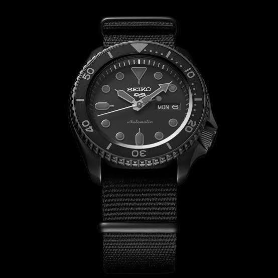 ✅Ready Seiko 5 Sport Srpd79K1 Black Limited