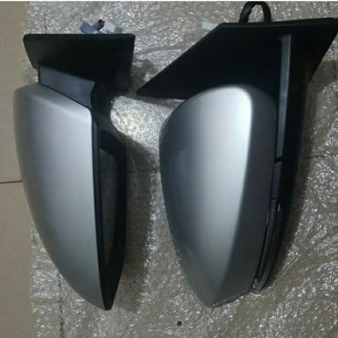 [Original] Spion Mobil New Avanza Xenia 2019/2020 1Set Original Limited