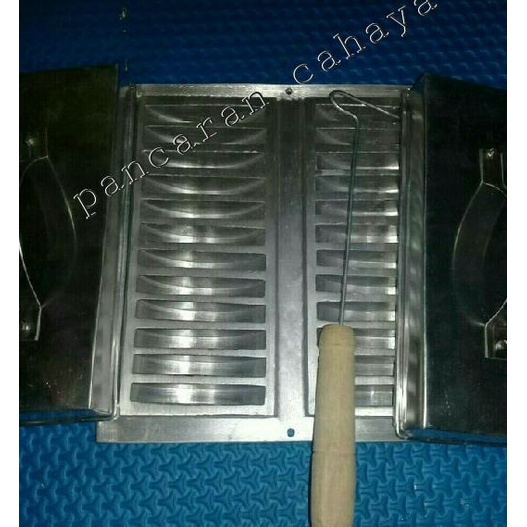 cetakan kue rangi/pancong kecil isi 24