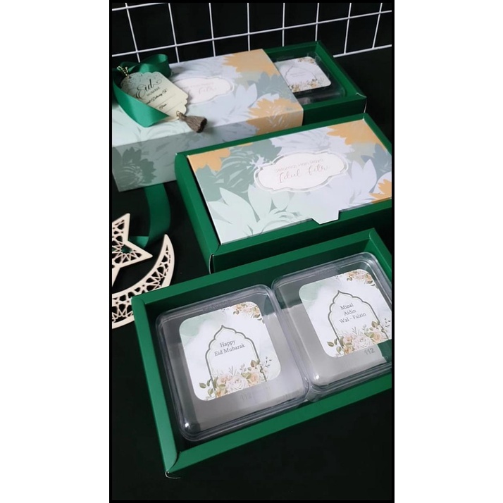 

HOT DEAL BOX HAMPERS LEBARAN PREMIUM MINT 22X12X7 CM !!!!!