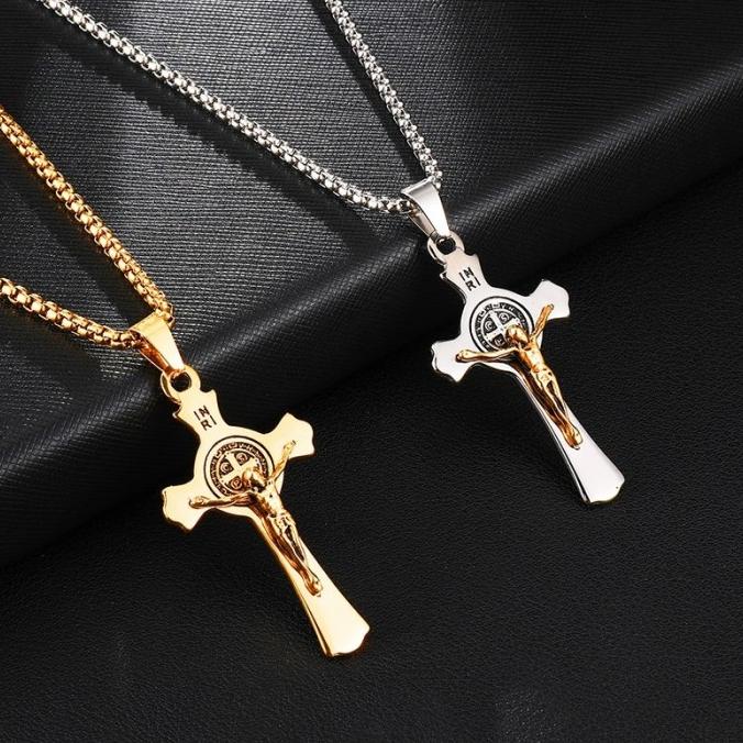 Kalung Salib Katolik Medali St Santo Benediktus Titanium | Salib Keren