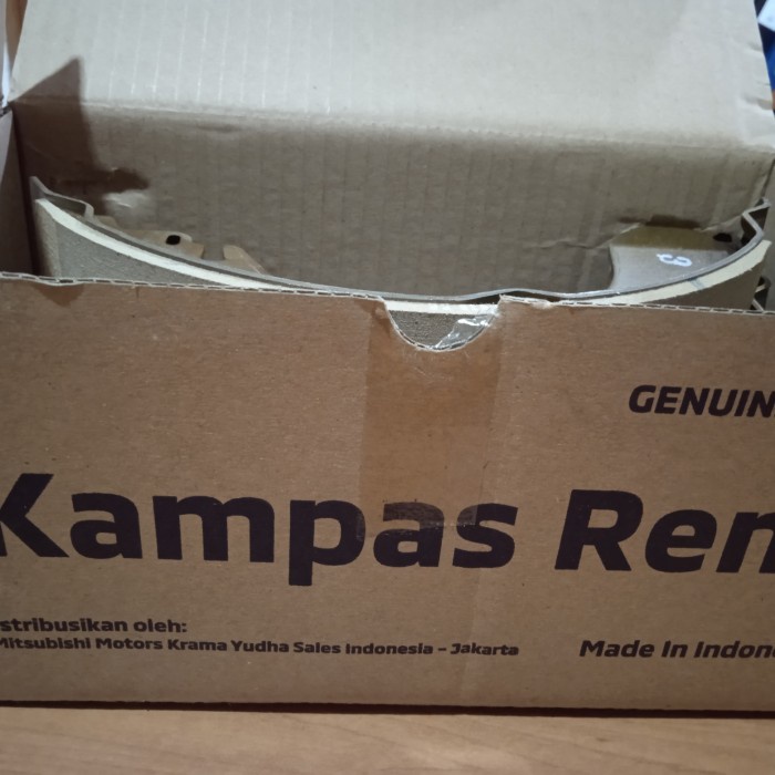 kampas rem belakang grand livina brake shoe Original deal