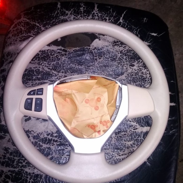 Lingkaran Stir Ertiga + Tombol Audio Kode Hm204