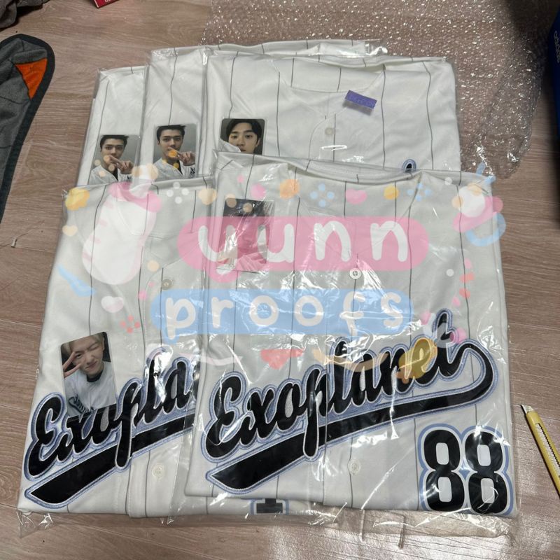 (PO) MD BASEBALL UNIFORM EXO CREAM SODA OFFICIAL